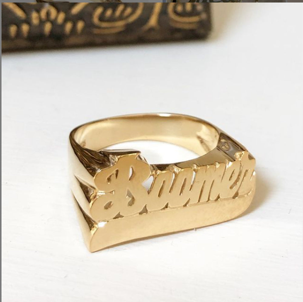 18K Yellow Gold Name Embossed Engagement Rings | Wedding ring with name, Engagement  rings couple, Couple ring design